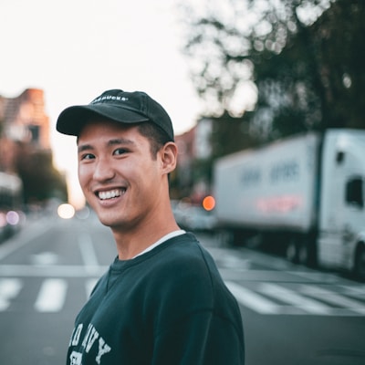 Min-jun Park, Freelance Developer